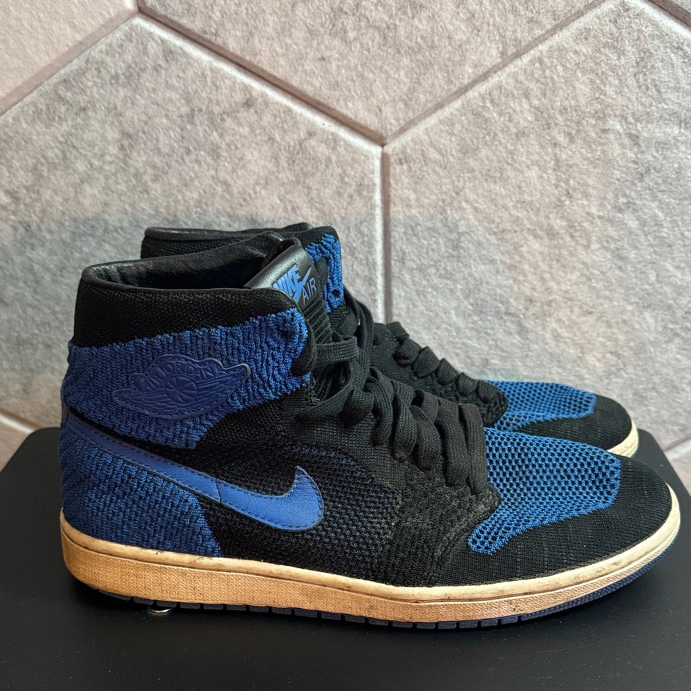 Jordan 1 Retro High Flyknit